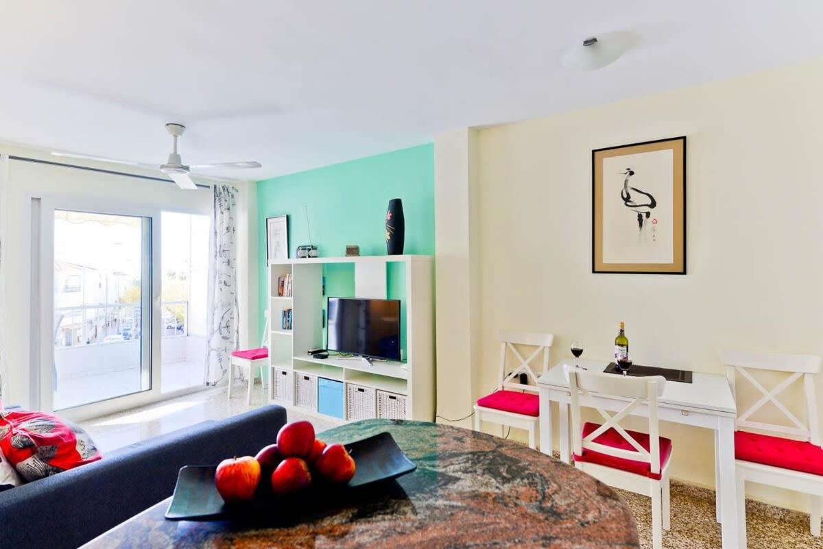 Acapulco Playa Apartment Нерха Екстериор снимка